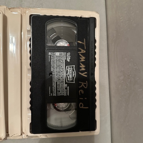 The Hunchback of Notre Dame (VHS, 1997) Clamshell Case - Picture 3 of 3